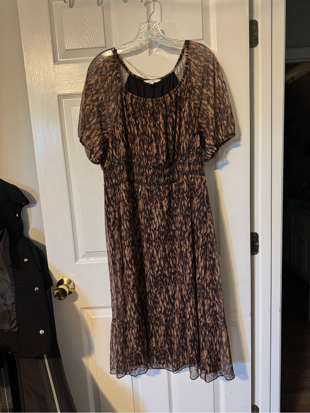 Terra & Sky Brown Printed Short Puff-Sleeve Midi Dress
